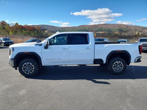 2026 GMC Sierra 2500 SLT