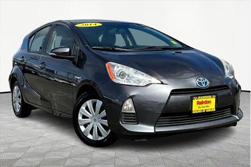 2014 Toyota Prius c Three