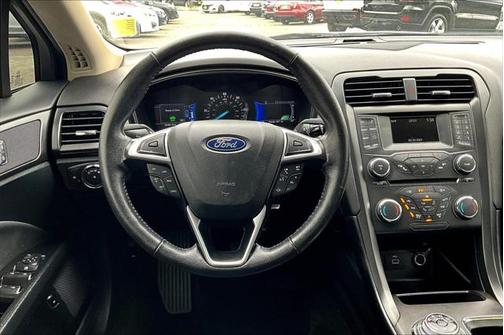 2018 Ford Fusion Hybrid SE