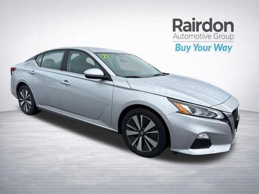 2022 Nissan Altima 2.5 SV