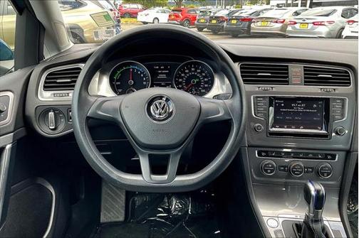 2015 Volkswagen e-Golf Limited Edition