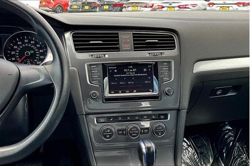 2015 Volkswagen e-Golf Limited Edition