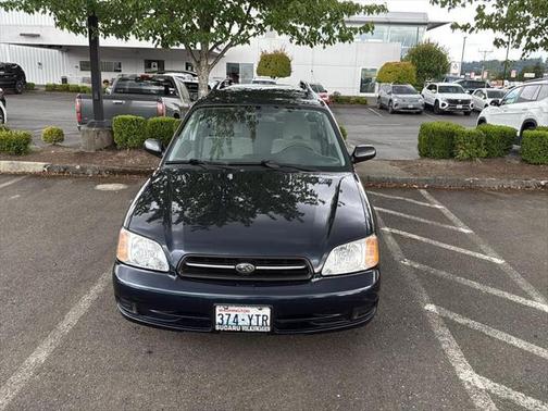2001 Subaru Legacy Base