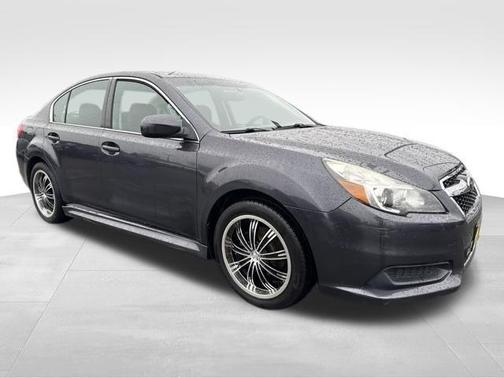 2013 Subaru Legacy Premium