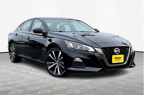 2021 Nissan Altima SR VC-Turbo FWD