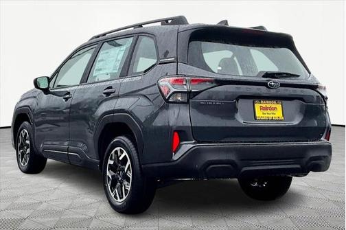 2025 Subaru Forester Base