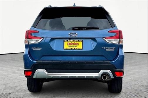 2023 Subaru Forester Touring