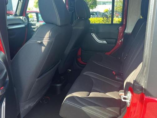 2014 Jeep Wrangler Unlimited Rubicon