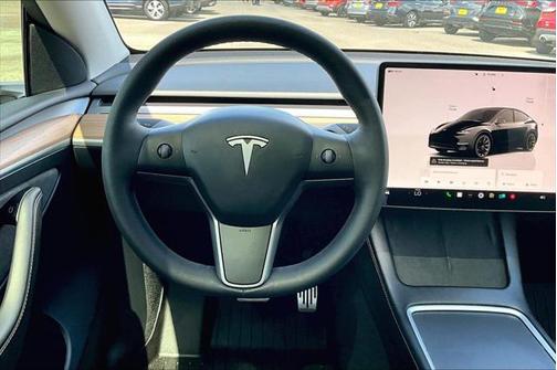 2023 Tesla Model Y Long Range Dual Motor All-Wheel Drive