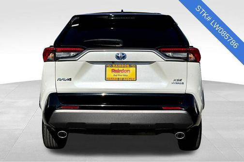 2020 Toyota RAV4 Hybrid SE