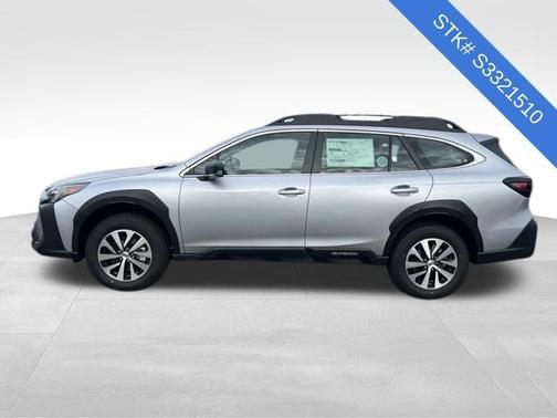 2025 Subaru Outback Base