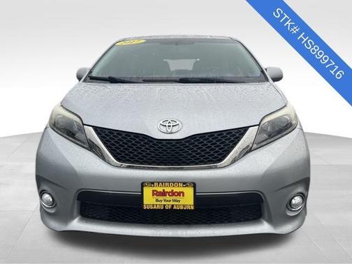 2017 Toyota Sienna SE