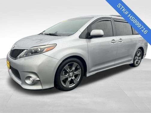 2017 Toyota Sienna SE