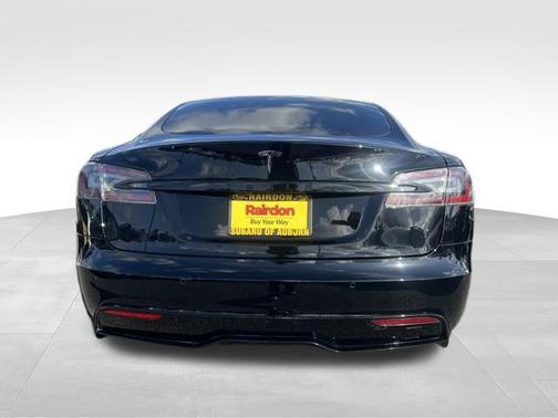 2022 Tesla Model S Base