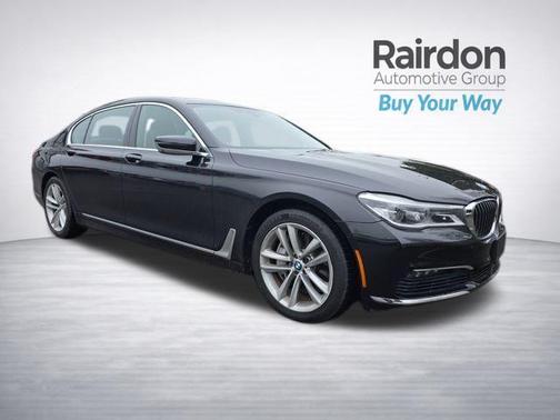 Black Sapphire Metallic 2016 BMW 750 i xDrive
