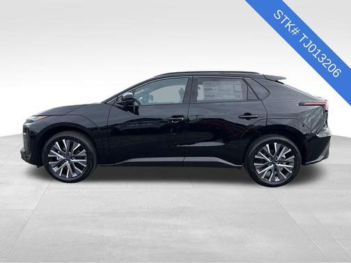 2026 Subaru Solterra Limited