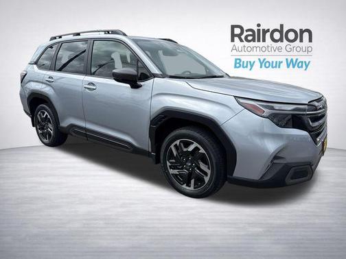 Ice Silver Metallic 2025 Subaru Forester Limited