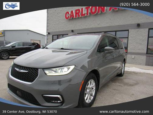 2022 Chrysler Pacifica Touring-L