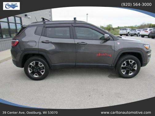 Gray 2018 Jeep Compass Trailhawk