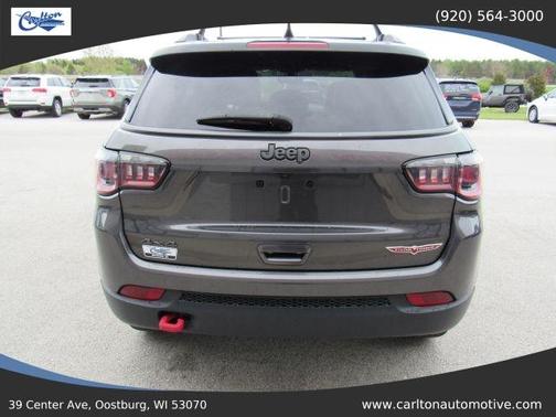 Gray 2018 Jeep Compass Trailhawk