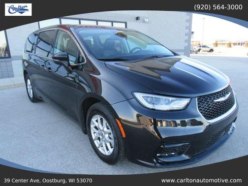 2023 Chrysler Pacifica Touring-L