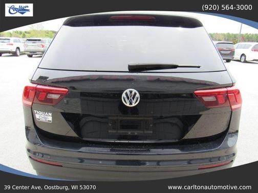 Deep Black Pearl Effect 2019 Volkswagen Tiguan 2.0T S