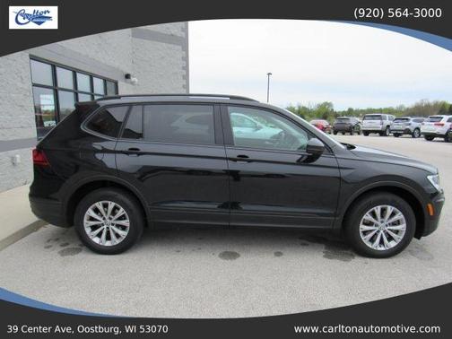 Deep Black Pearl Effect 2019 Volkswagen Tiguan 2.0T S