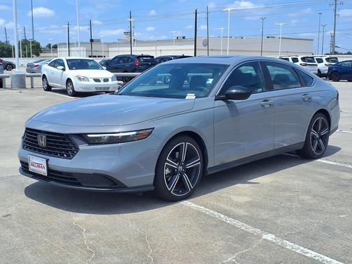 Urban Gray Pearl 2025 Honda Accord Hybrid