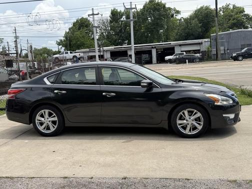Black Sapphire Metallic 2014 Nissan Altima 2.5 SL