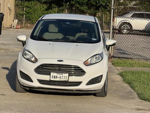 2016 Ford Fiesta SE