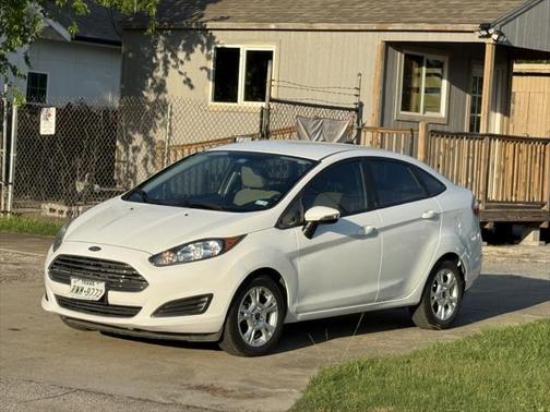 2016 Ford Fiesta SE