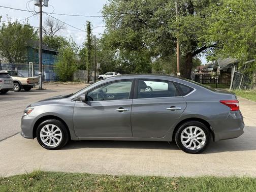 2018 Nissan Sentra SV