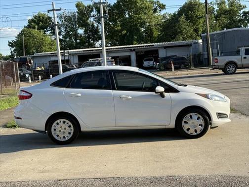 2014 Ford Fiesta S
