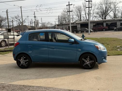 2015 Mitsubishi Mirage DE