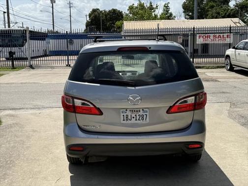 2015 Mazda Mazda5 Sport