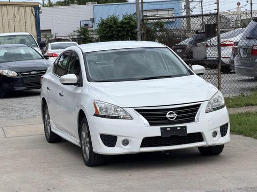 Aspen White 2015 Nissan Sentra SR