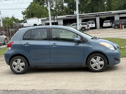 2009 Toyota Yaris S