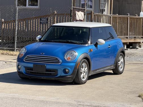 2011 MINI Cooper S Base