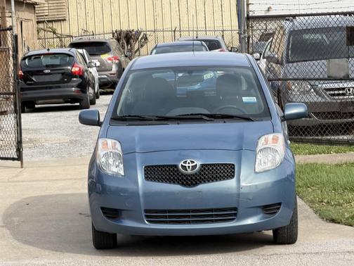 2008 Toyota Yaris Base