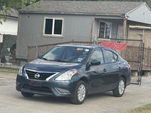2016 Nissan Versa 1.6 SV