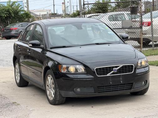 Metallic Black 2007 Volvo S40