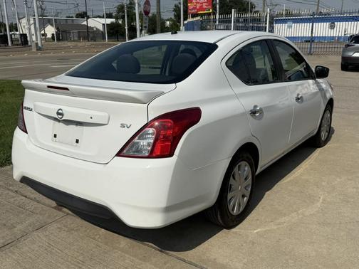 2017 Nissan Versa 1.6 SV