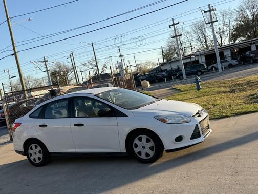 2014 Ford Focus S
