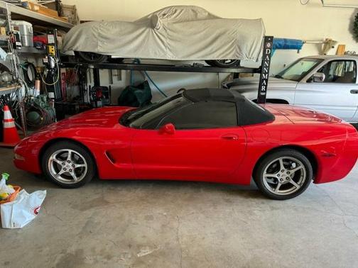 2004 Chevrolet Corvette Base