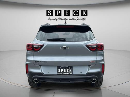 Sterling Gray Metallic 2026 Chevrolet Trailblazer RS