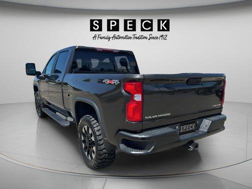 Oxford Brown Metallic 2020 Chevrolet Silverado 2500 Custom