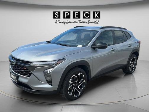 Sterling Gray Metallic 2024 Chevrolet Trax FWD 2RS