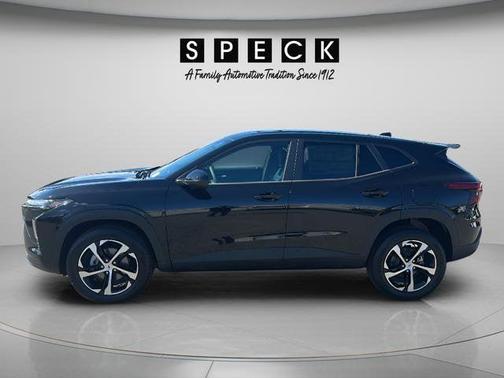 Mosaic Black Metallic 2026 Chevrolet Trax FWD 1RS