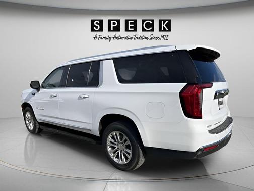 Summit White 2023 GMC Yukon XL SLT