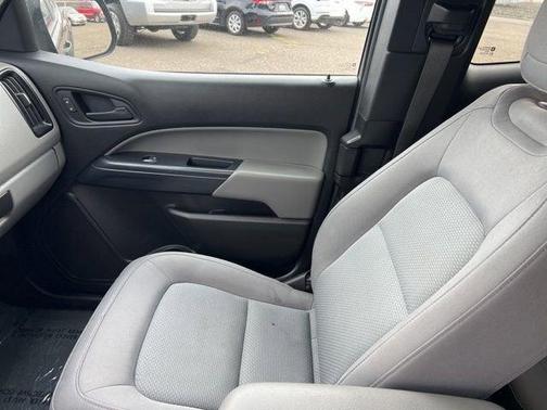 2017 GMC Canyon Base